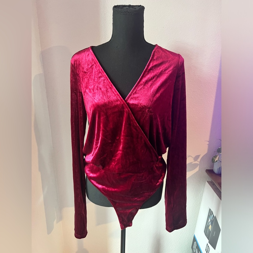 NA-KD Velvet Burgundy Bodysuit